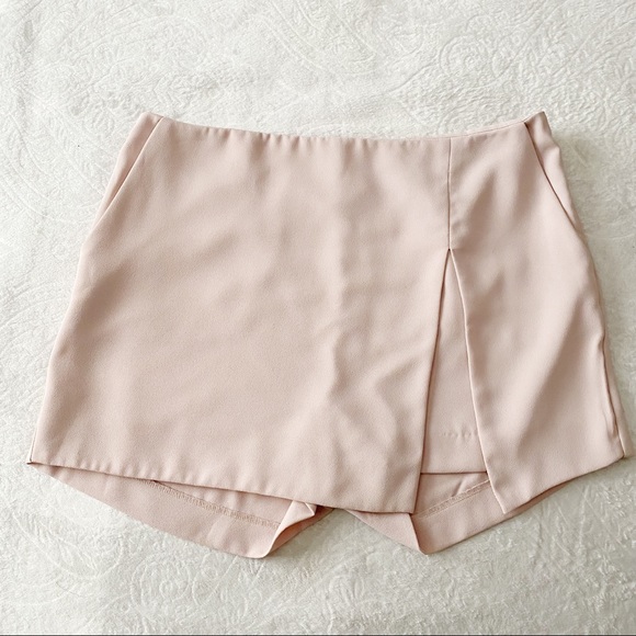 Express Light Pink Skort - Picture 7 of 16